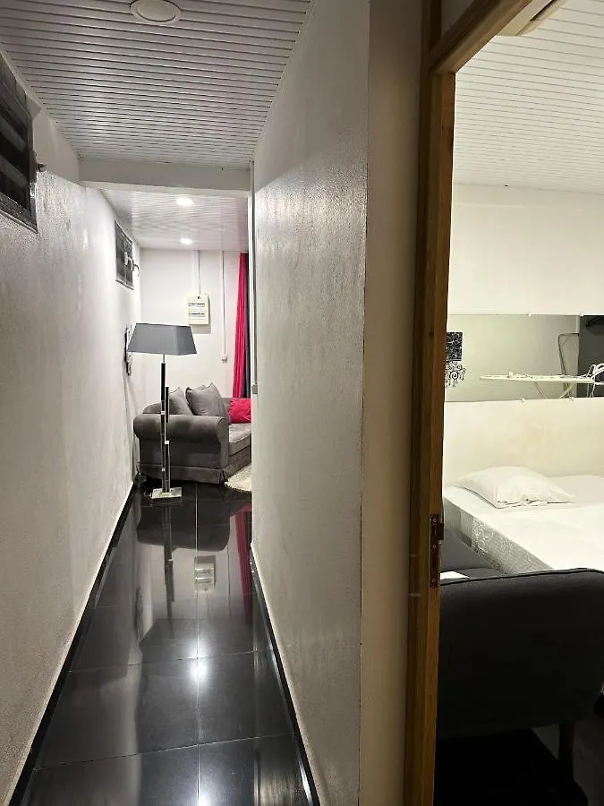 Appartement Charmant A Sainte Rose 60M² + Piscine 0*, Sainte-Rose